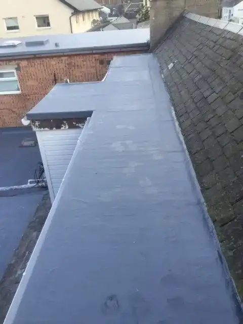 Flat roof covering on a residential extension